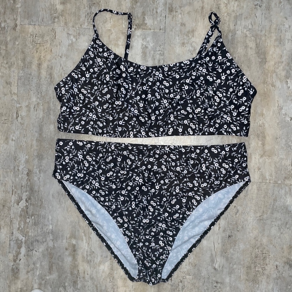 Cute bikini!